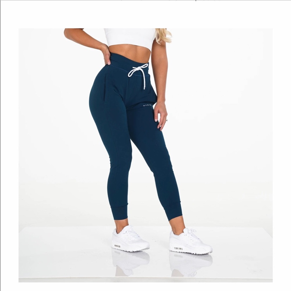 nvgtn navy joggers